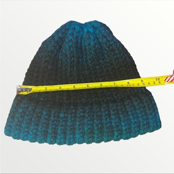 HANDMADE | Adult Blue & Black Ombre Toque (SC) - Picture 3 of 3